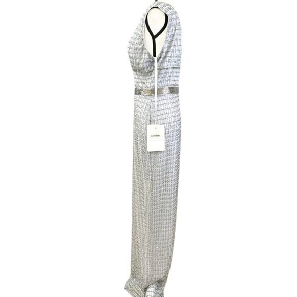 MAC DUGGAL 5625 Beaded Plunging Evening Gown, Size 10, New with Tag MSRP $598 - Picture 9 of 13